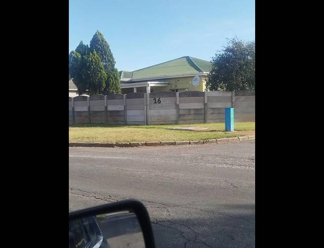 5 BEDROOM HOUSE FOR SALE IN CASSELDALE